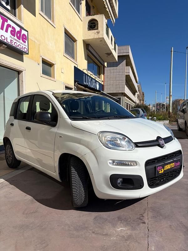 Usata Fiat Panda Easy 95 CV (69 kW) 2018 Bianco Utilitaria
