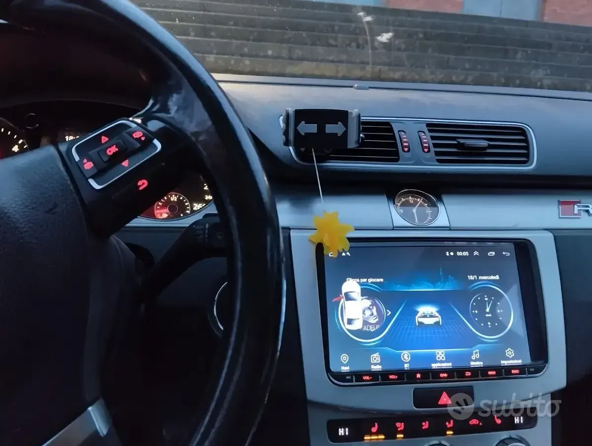 Usata VW Passat 140 CV (102 kW) 2012 Nero Station wagon