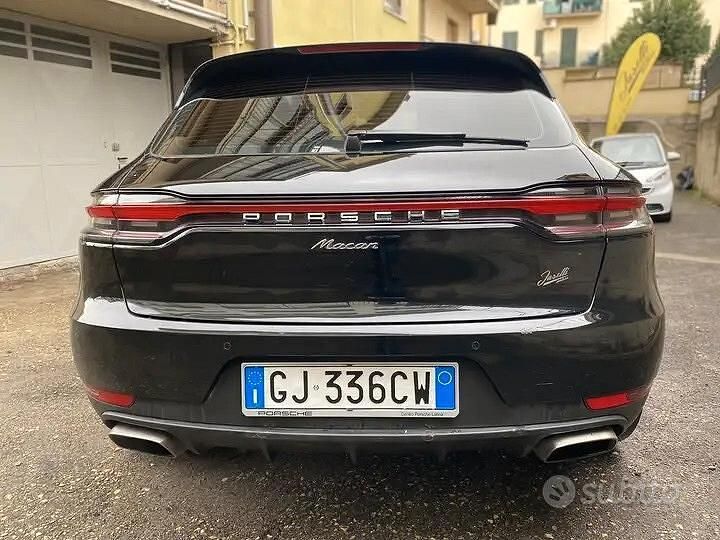 Usata Porsche Macan 252 CV (185 kW) 2020 Nero SUV
