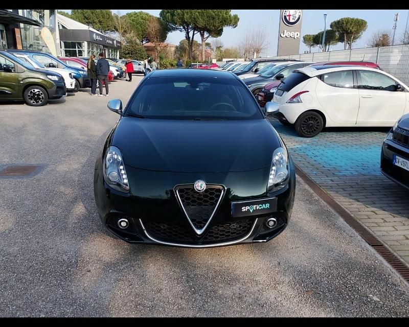 Usata Alfa Romeo Giulietta Super 120 CV (88 kW) 2020 Verde Utilitaria