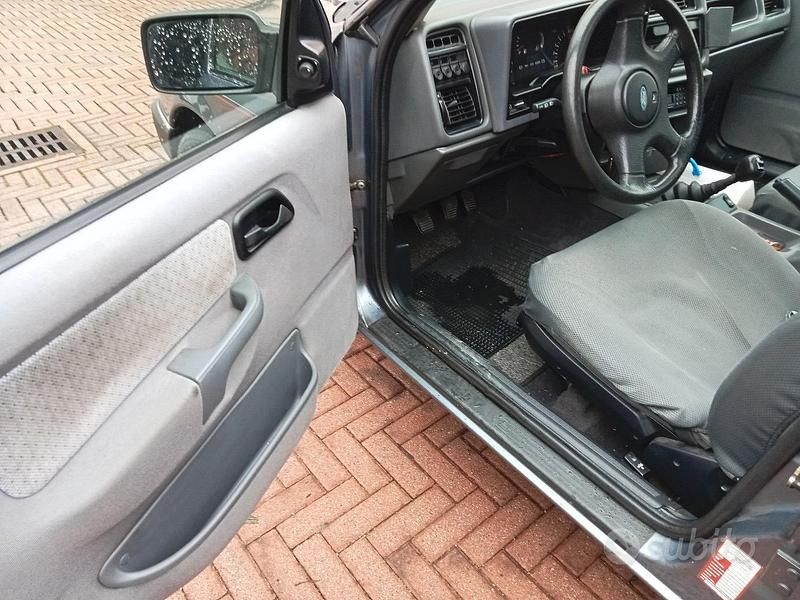 Usata Ford Sierra 1991 Blu Berlina