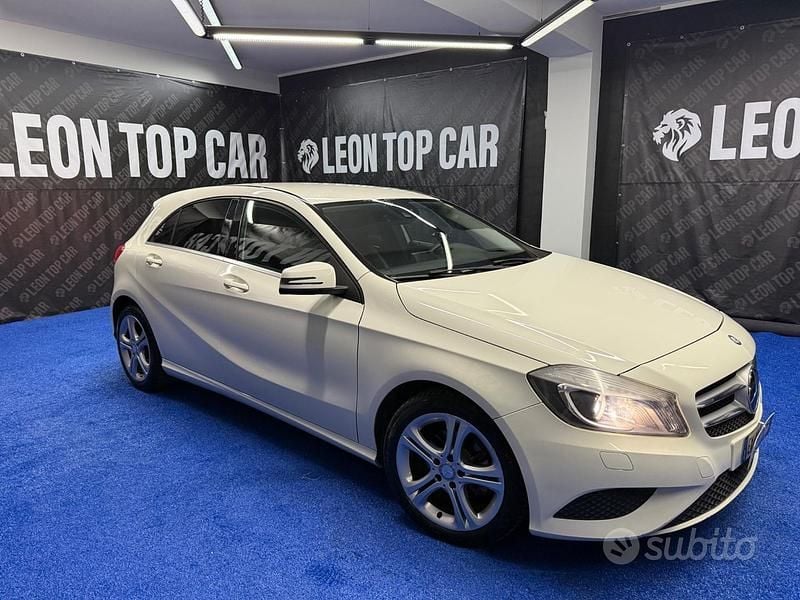 Usata Mercedes A180 Premium 109 CV (80 kW) 2015 Bianco Berlina