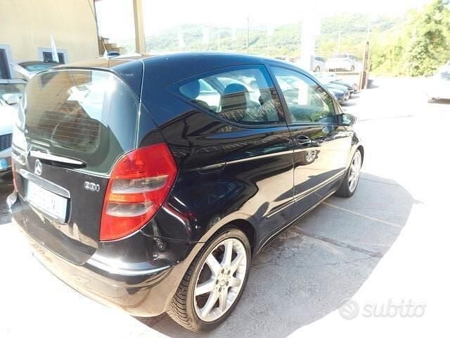Usata Mercedes A180 Avantgarde 109 CV (80 kW) 2006 Nero Coupé