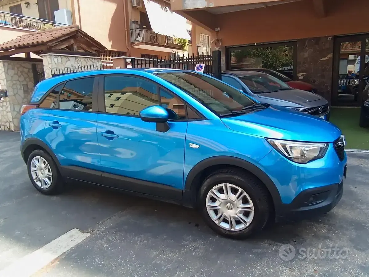 Usata Opel Crossland X Innovation 82 CV (60 kW) 2018 Blu/azzurro SUV