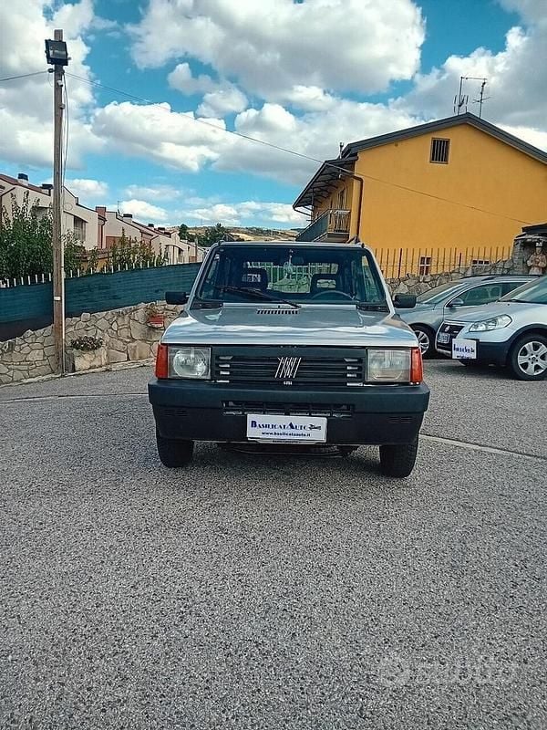 Grigio Usata 2001 Fiat Panda 4x4 Trekking Due volumi | 7450 € (Molto cara) - Immagine 1/4