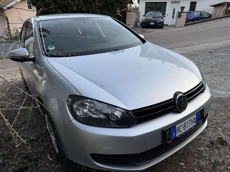 Usata VW Golf VI 105 CV (77 kW) 2011 Utilitaria