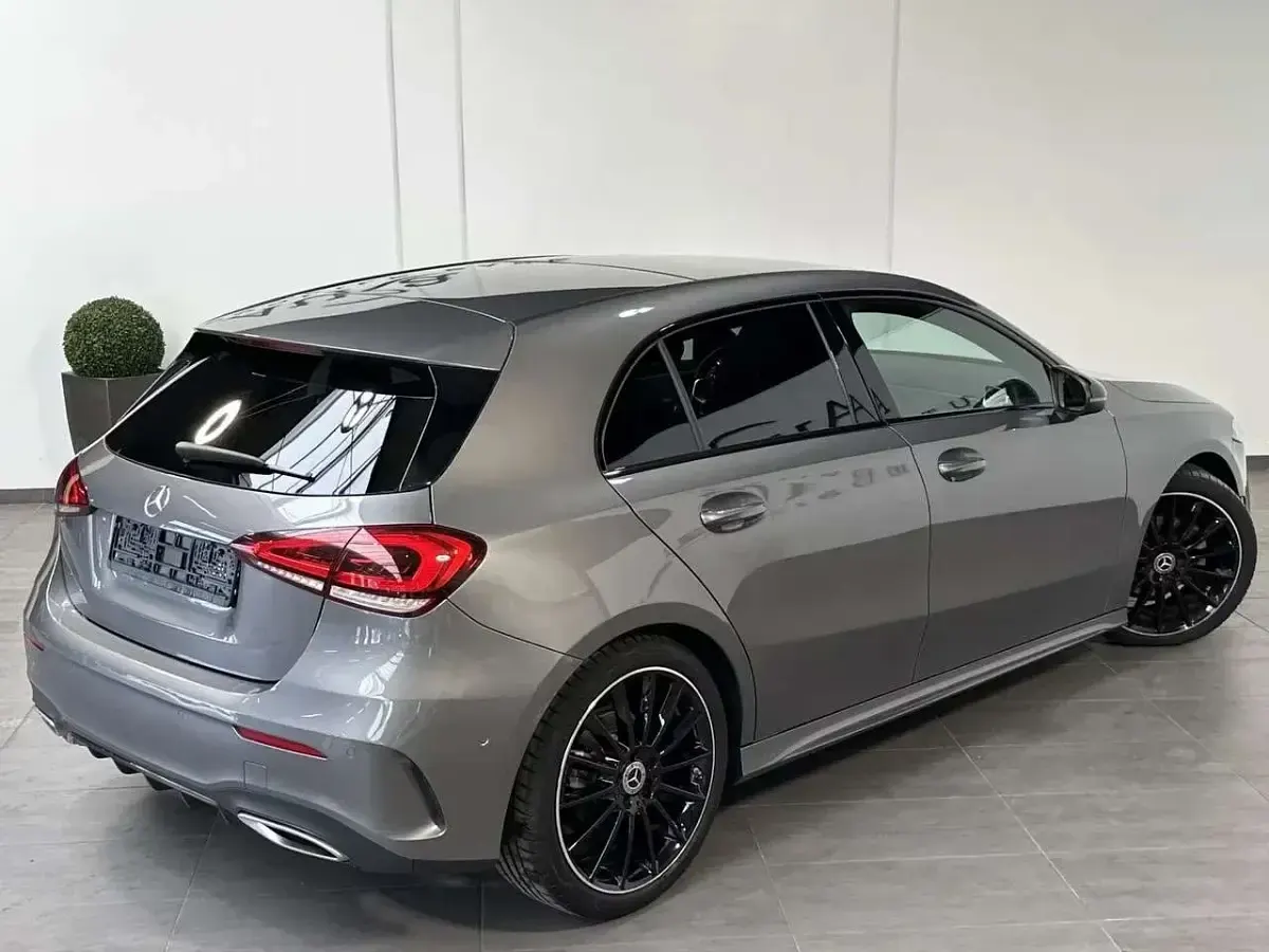 Usata Mercedes A180 Advanced Plus 136 CV (100 kW) 2023 Mountain gray Berlina