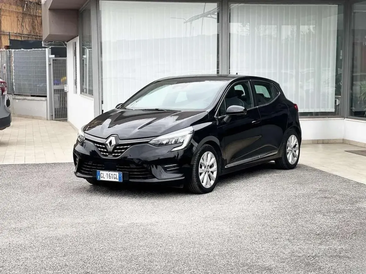 Usata Renault Clio V 91 CV (66 kW) 2022 Nero Berlina