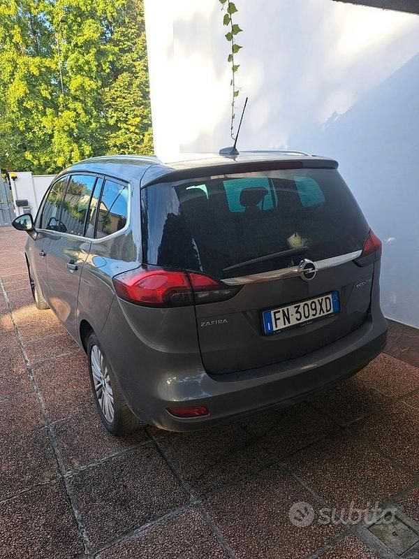 Usata Opel Zafira 150 CV (110 kW) 2018 Monovolume