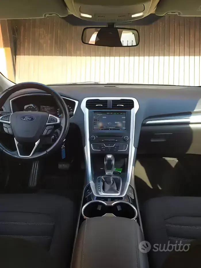 Usata Ford Mondeo 116 CV (85 kW) 2016 Bianco Station wagon