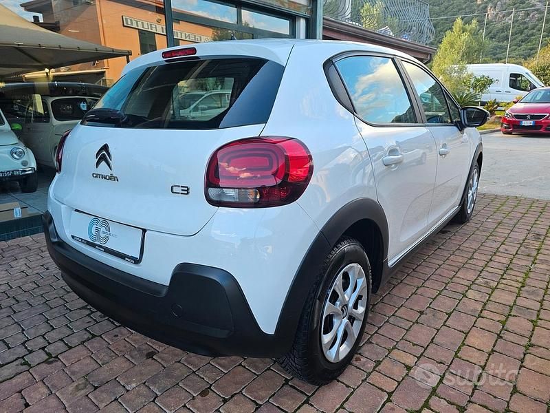 Usata Citroën C3 Live 102 CV (75 kW) 2019 Bianco Utilitaria