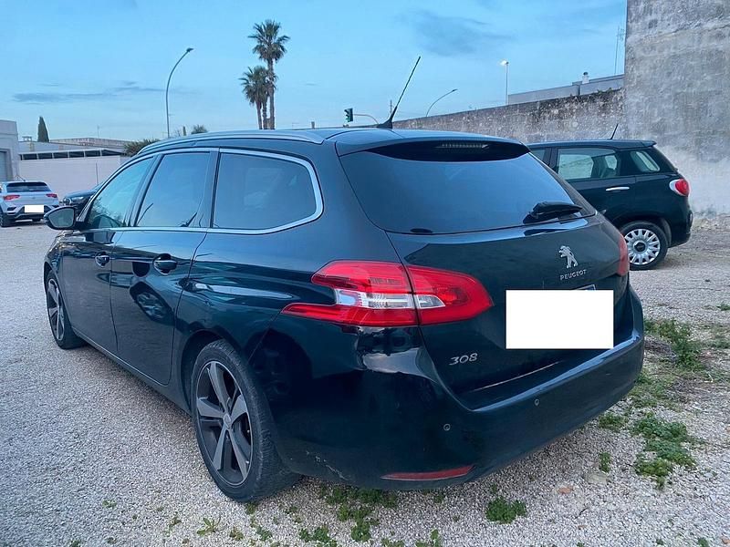 Usata Peugeot 308 Business-Line 120 CV (88 kW) 2017 Nero Station wagon