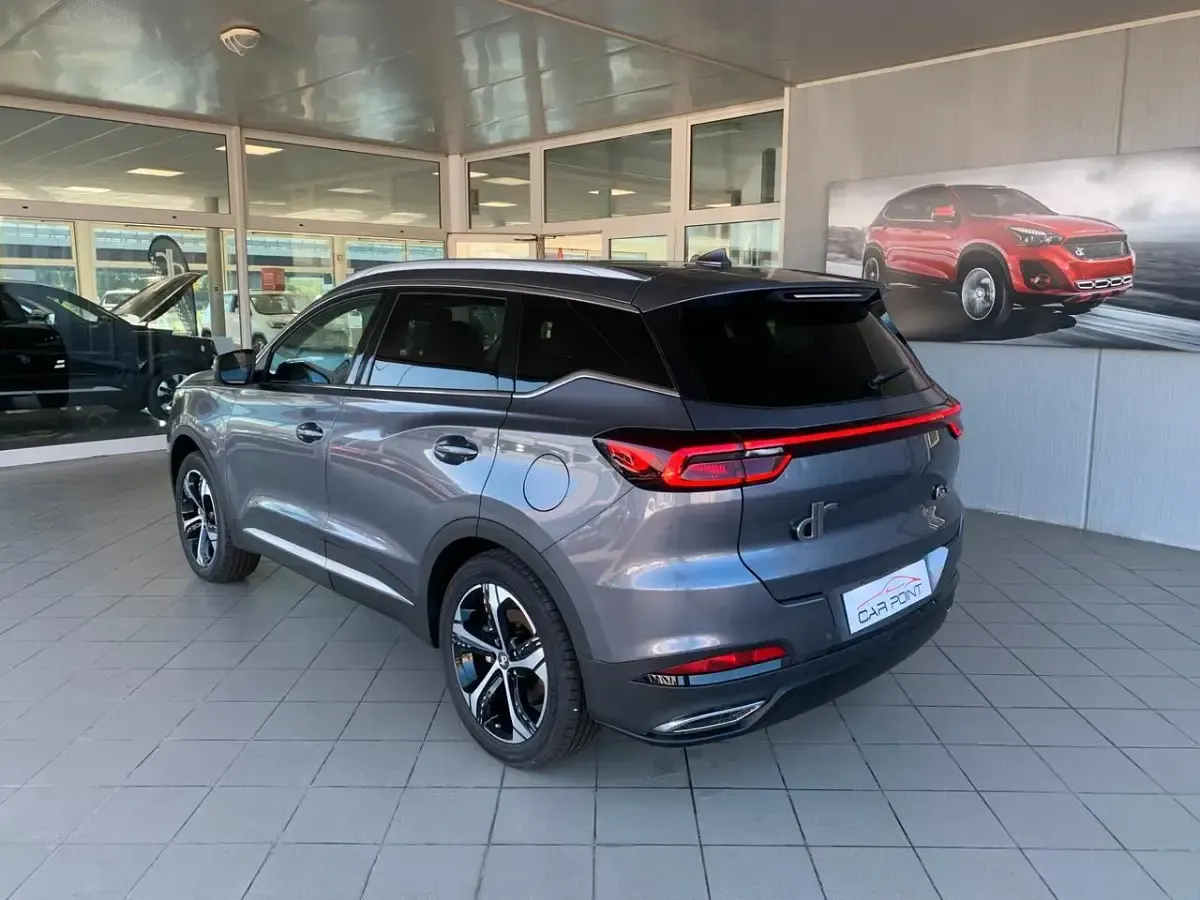 Usata DR DR 6.0 149 CV (109 kW) 2023 Grigio SUV