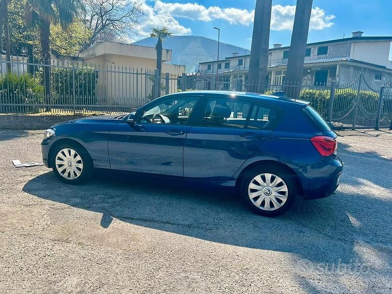 Usata BMW 116 115 CV (84 kW) 2018 Blu Utilitaria