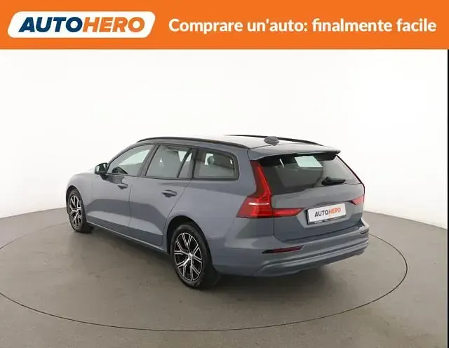 Usata Volvo V60 197 CV (144 kW) 2023 Grigio Station wagon