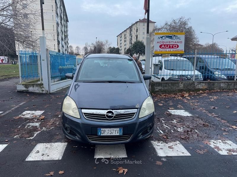 Usata Opel Zafira Cosmo 120 CV (88 kW) 2008 Blu Monovolume