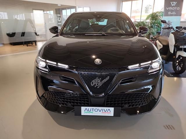 Nuova Alfa Romeo GT Junior 136 CV (100 kW) 2025 Nero SUV