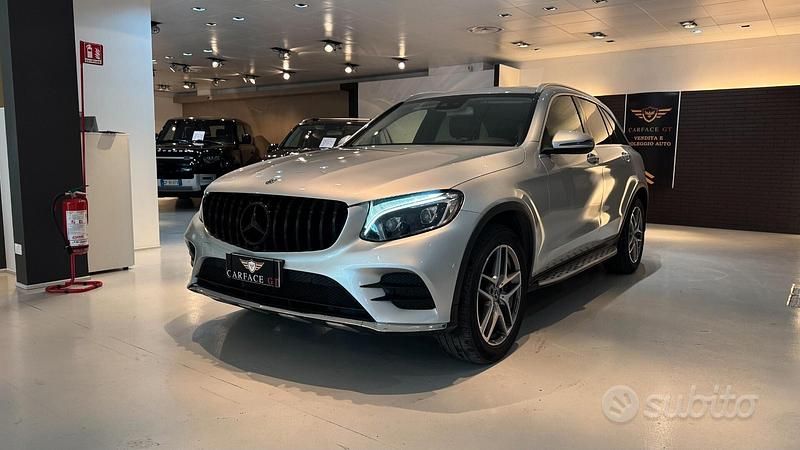 Usata Mercedes GLC250 204 CV (150 kW) 2019 Grigio SUV