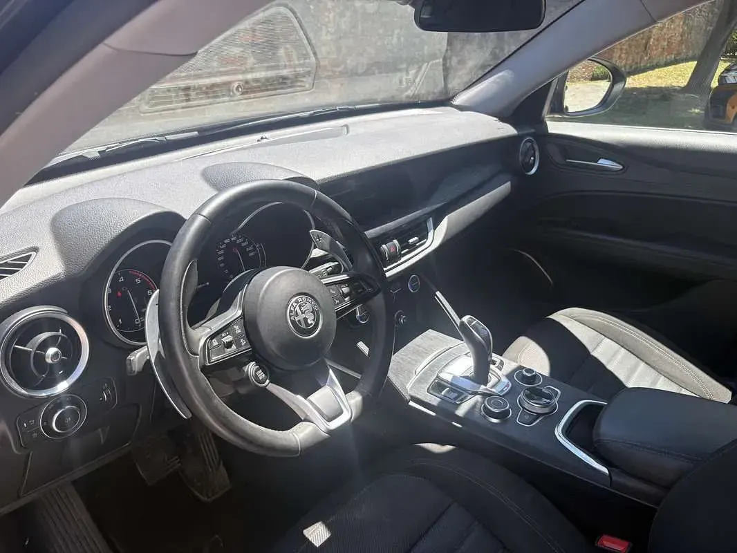 Usata Alfa Romeo Stelvio Super 160 CV (117 kW) 2020 SUV