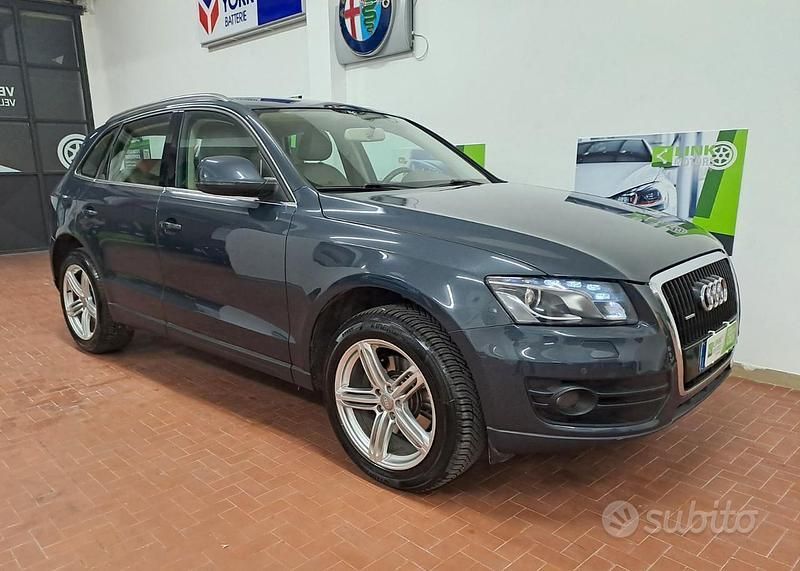 Antracite Usata 2011 Audi Q5 Comfort SUV | 10.500 € (Ottimo prezzo) - Immagine 1/4