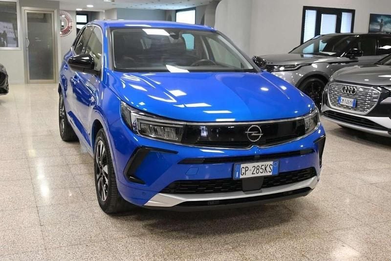 Usata Opel Grandland X Business Elegance 131 CV (96 kW) 2023 Blu/azzurro SUV