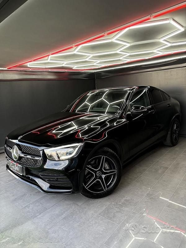 Usata Mercedes GLC220 Premium Plus 194 CV (142 kW) 2020 Nero Coupé