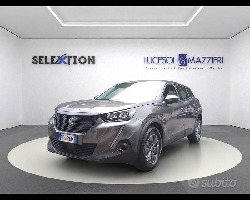 Grigio Usata 2021 Peugeot 2008 S SUV | 18.200 € (Buon prezzo) - Immagine 1/3