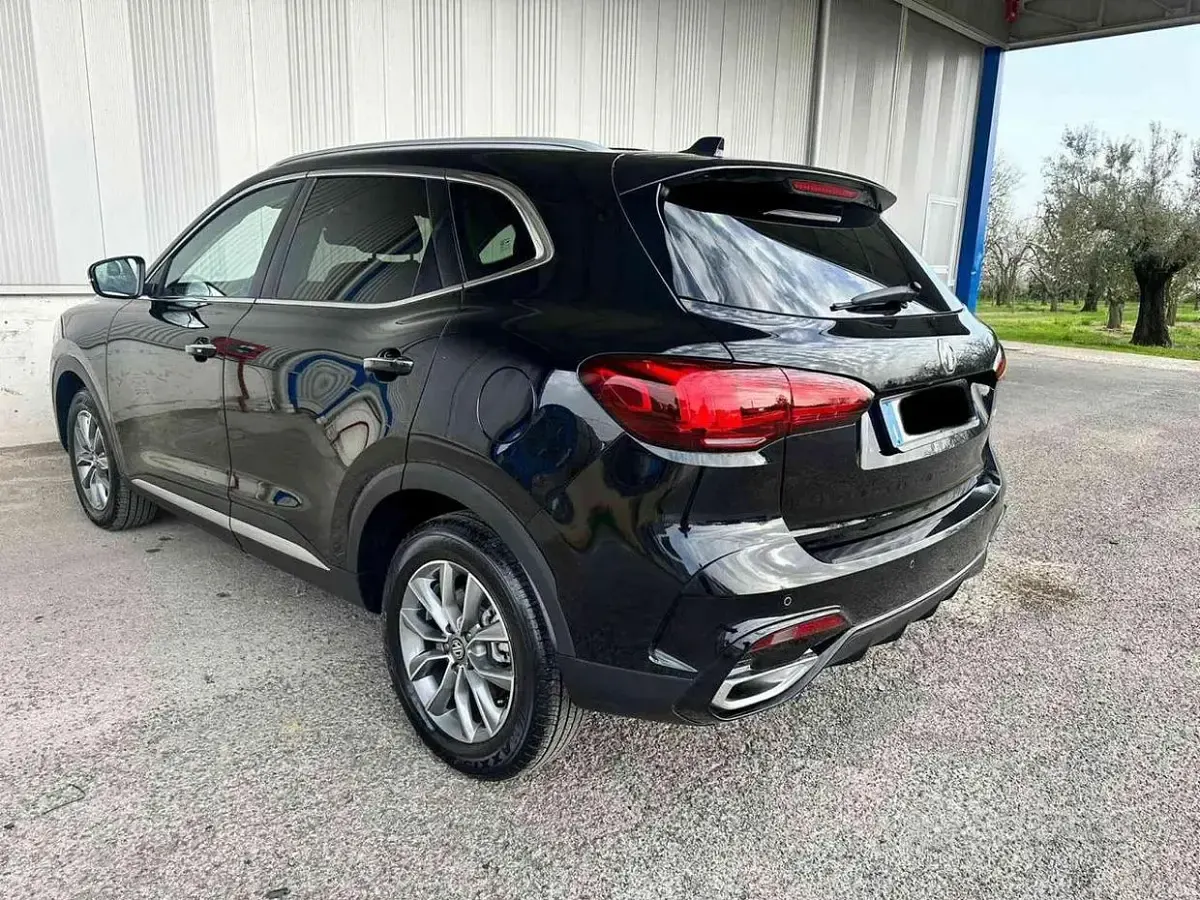 Usata MG HS Comfort 162 CV (119 kW) 2024 Nero SUV