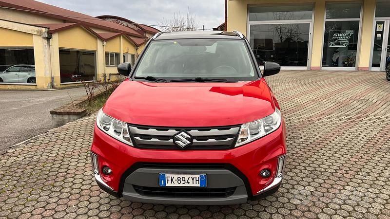 Usata Suzuki Vitara Cool 120 CV (88 kW) 2017 Rosso SUV