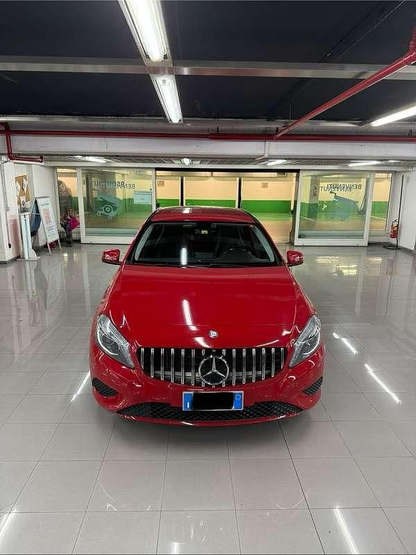 Usata Mercedes A200 Edition 156 CV (114 kW) 2014 Rosso Berlina