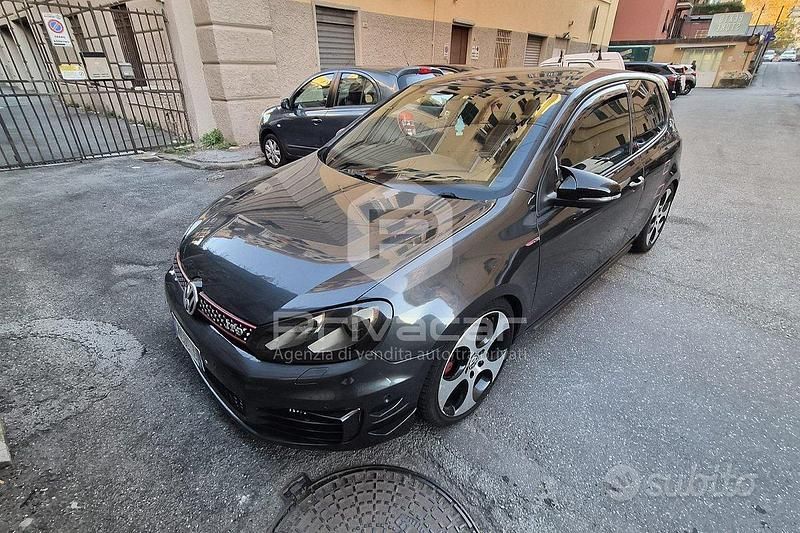 Nero Usata 2011 VW Golf VI GTI Due volumi | 8800 € (Super prezzo) - Immagine 1/4