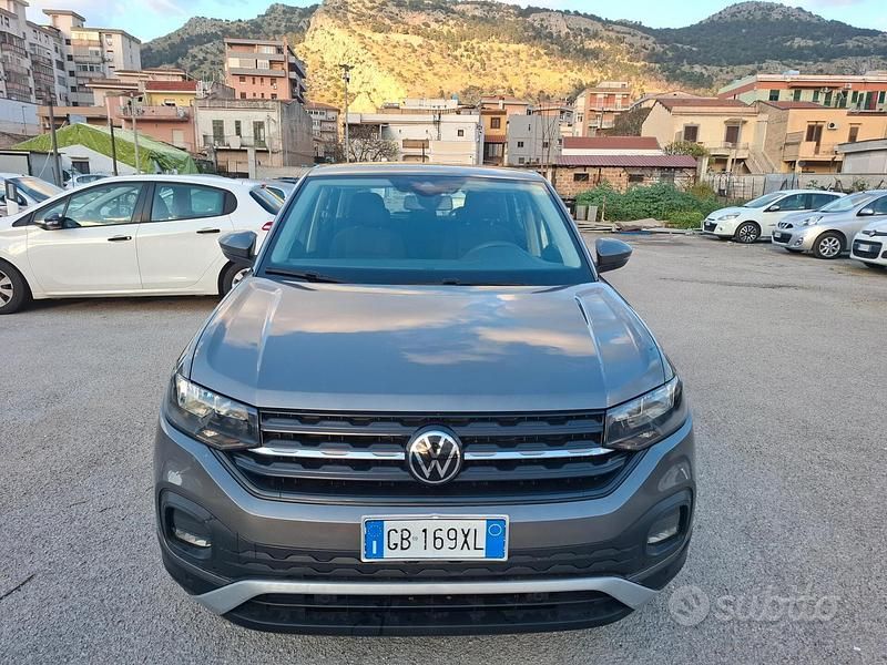 Usata VW T-Cross Style 95 CV (69 kW) 2021 Grigio SUV