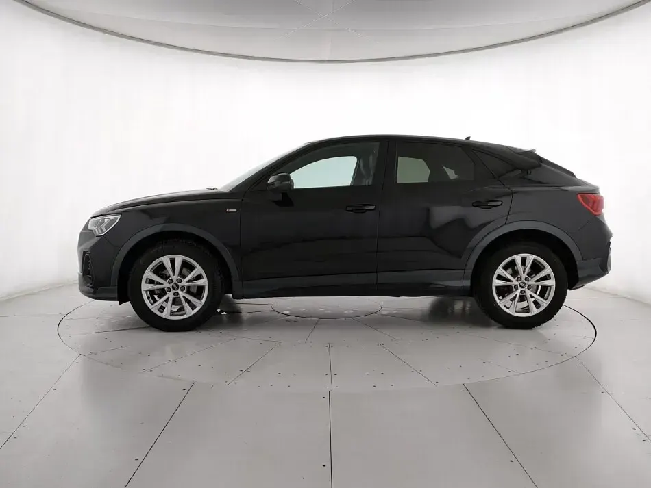 Usata Audi Q3 Sportback S-Line 150 CV (110 kW) 2025 Nero SUV