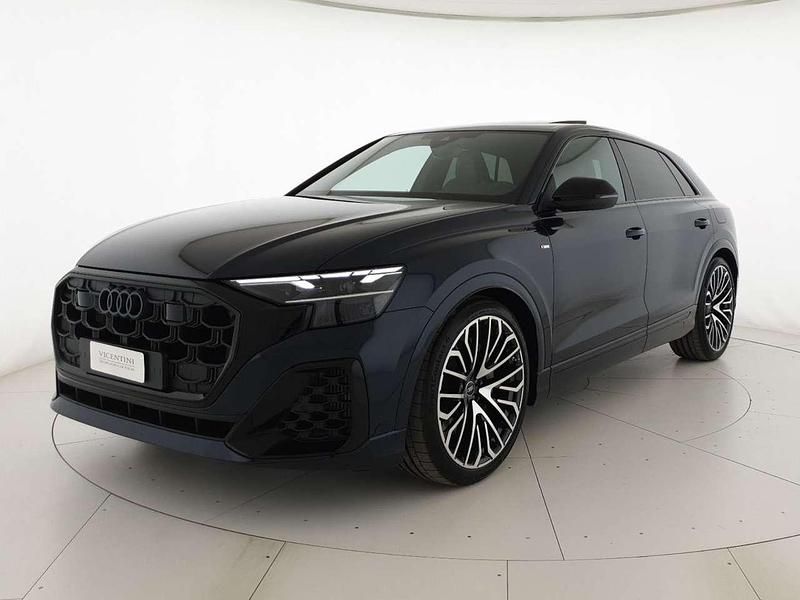Nuova Audi Q8 S-Line 394 CV (289 kW) 2026 Blu waitomo metallizzato SUV