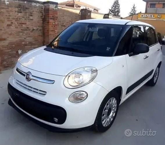 Usata Fiat 500L Pop Star 120 CV (88 kW) 2015 Bianco Monovolume