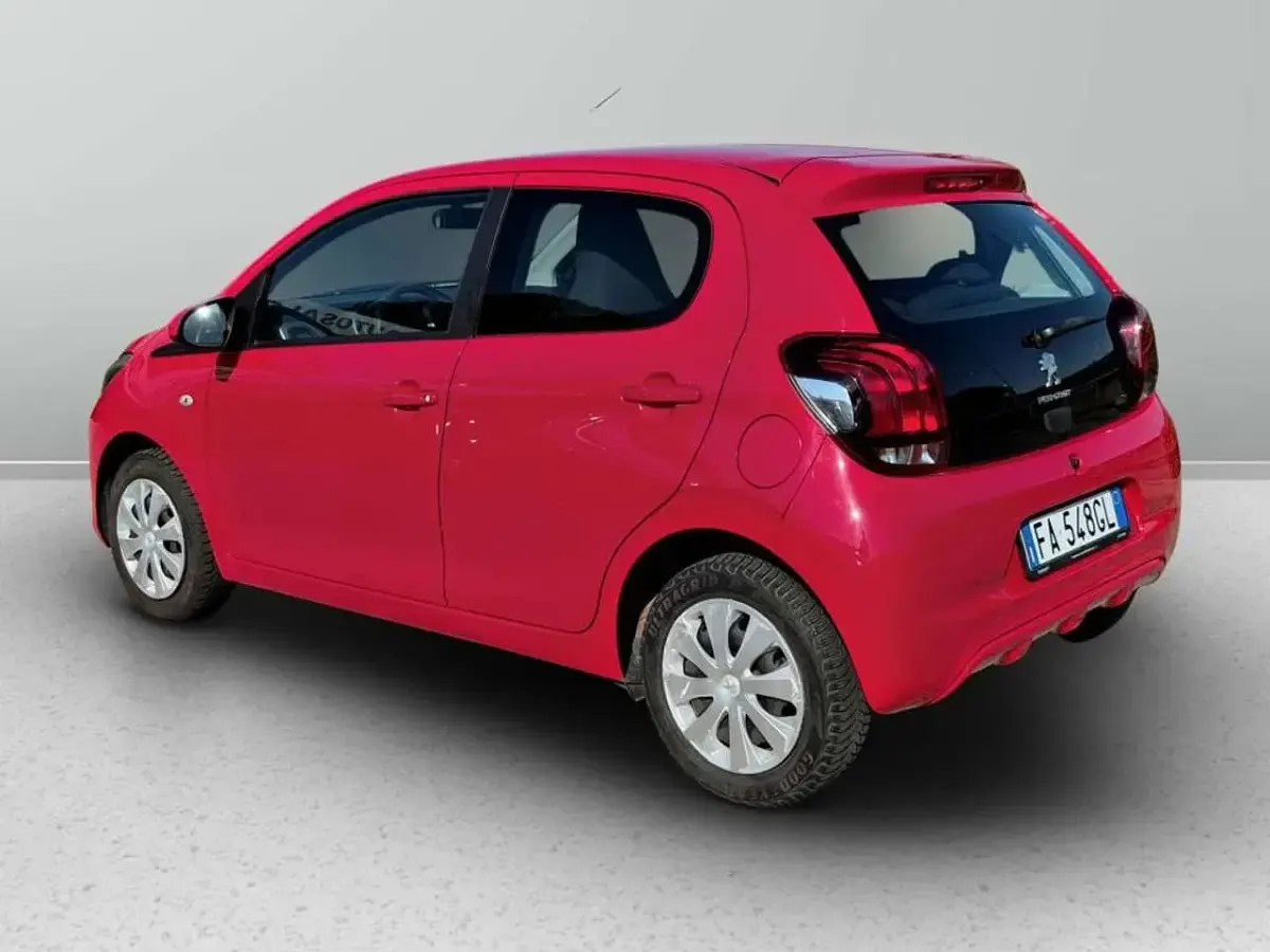 Usata Peugeot 108 Access 69 CV (50 kW) 2015 Rosso Utilitaria