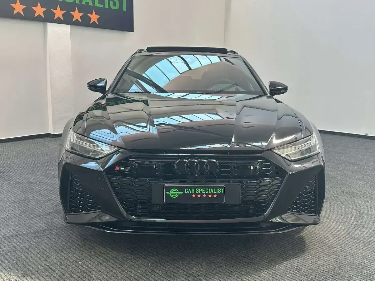 Usata Audi RS6 600 CV (441 kW) 2022 Nero Station wagon
