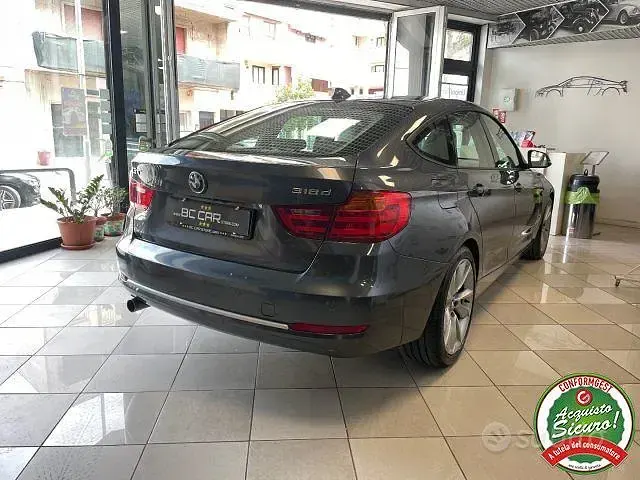Usata BMW 318 Gran Turismo 143 CV (105 kW) 2015 Grigio Coupé