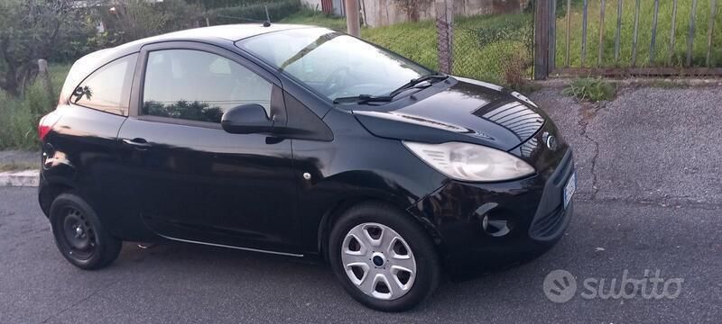 Nero Usata 2011 Ford Ka Due volumi | 2000 € (Super prezzo) - Immagine 1/4