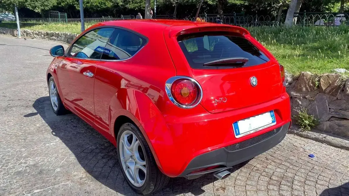 Usata Alfa Romeo MiTo Distinctive 120 CV (88 kW) 2009 Rosso Utilitaria