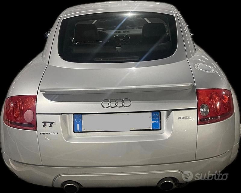 Usata Audi TT 225 CV (165 kW) 2000 Grigio Coupé