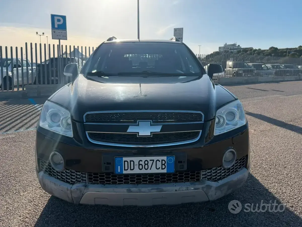 Usata Chevrolet Captiva 150 CV (110 kW) 2006 Nero SUV