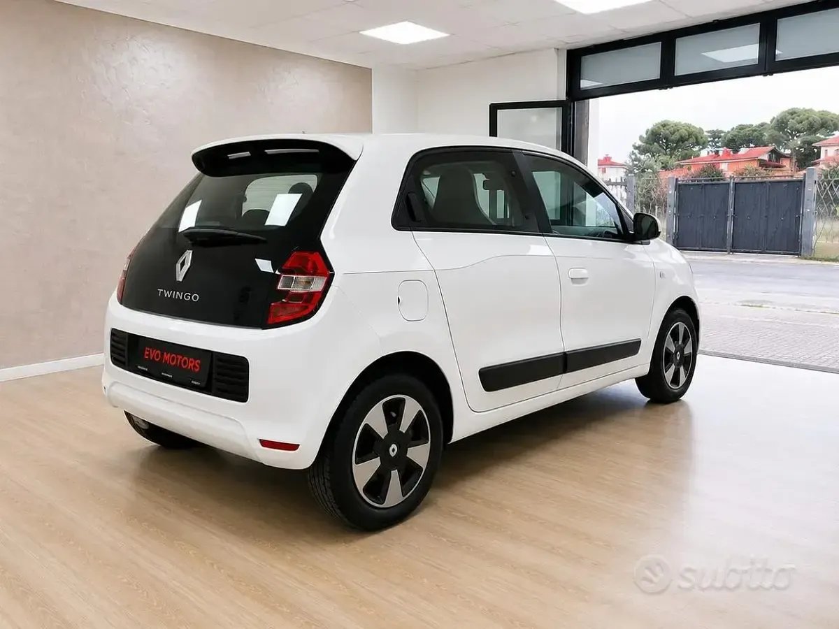 Usata Renault Twingo 69 CV (50 kW) 2014 Bianco Utilitaria