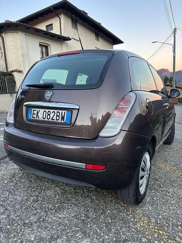 Usata Lancia Ypsilon 69 CV (50 kW) 2011 Utilitaria