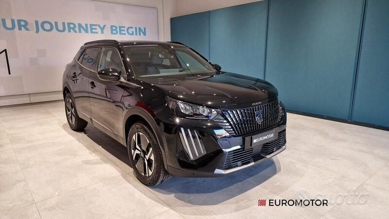 Usata Peugeot 2008 Allure 136 CV (100 kW) 2024 Nero SUV