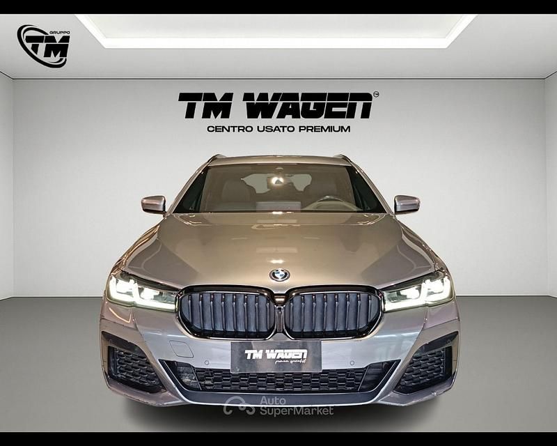 Usata BMW 530e M Sport 184 CV (135 kW) 2023 Argento Station wagon