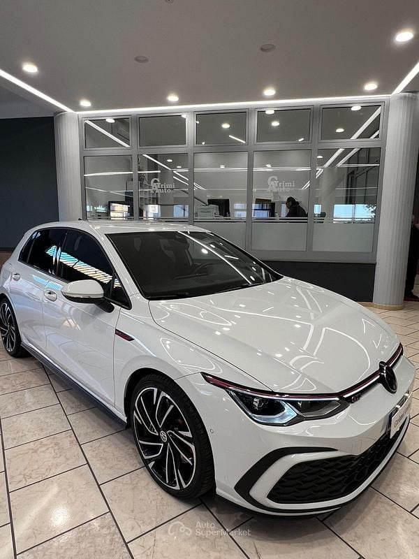 Usata VW Golf VIII GTI 245 CV (180 kW) 2021 Bianco Berlina
