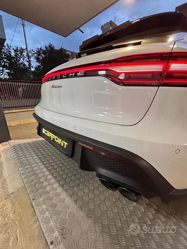 Usata Porsche Macan 265 CV (194 kW) 2023 Bianco SUV