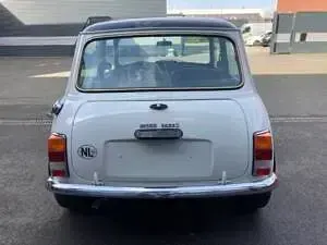 Usata Austin Mini 61 CV (44 kW) 1987 Bianco Berlina