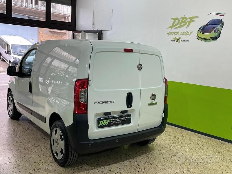 Usata Fiat Fiorino 95 CV (69 kW) 2020 Bianco Monovolume